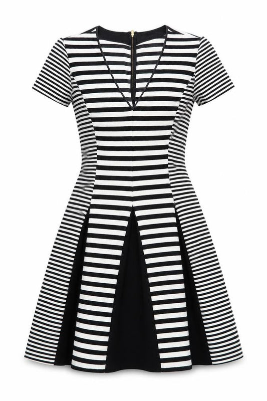 Banana Republic Women Black Striped Fit & Flare Dress Size 8