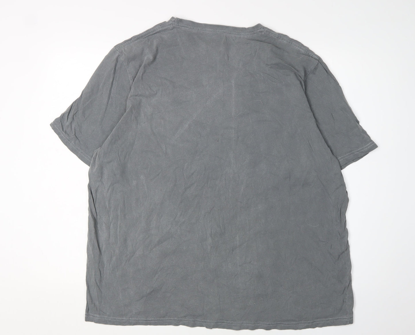 Tu Men's Grey Friends Christmas T-Shirt, 2XL