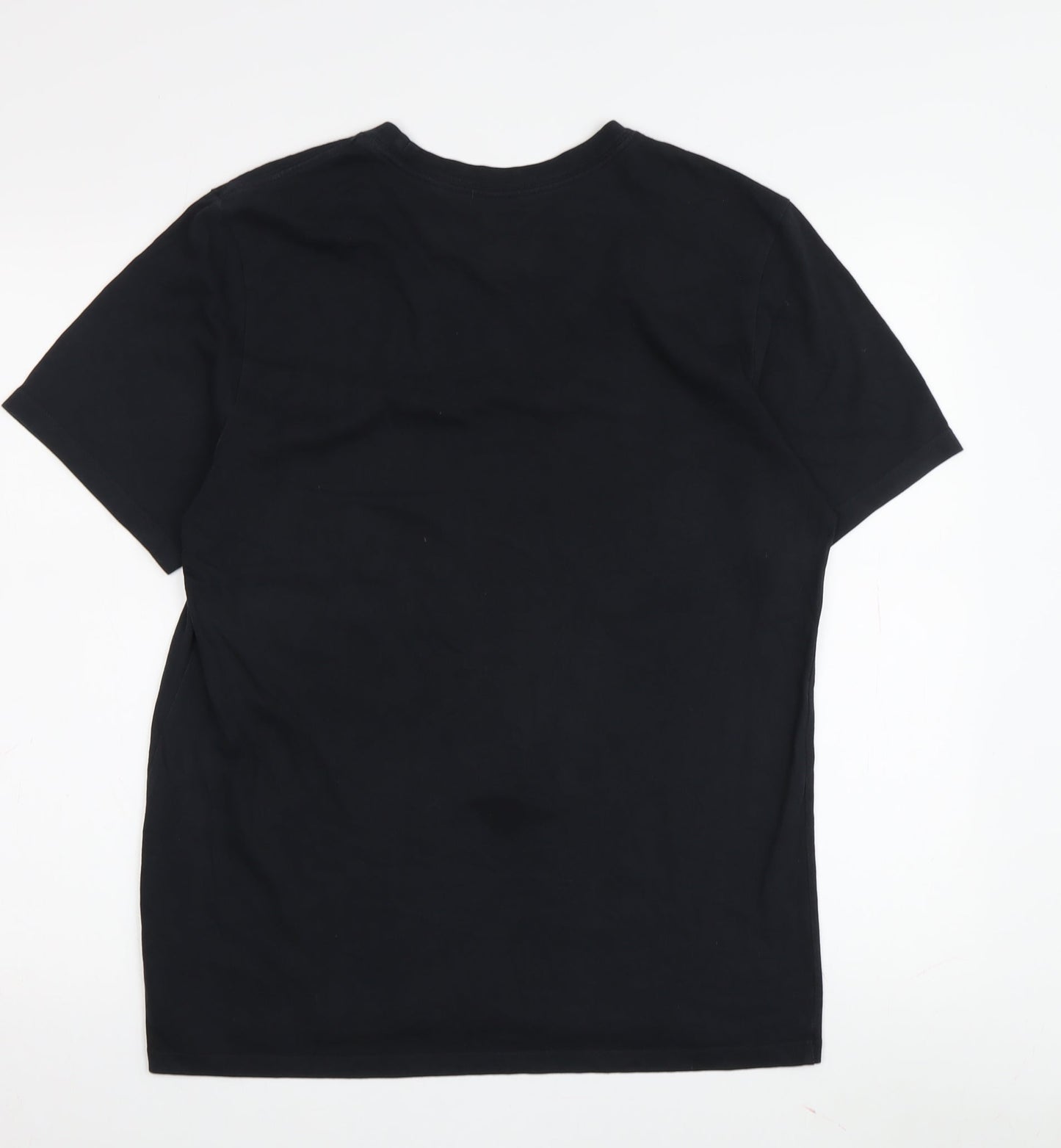 Nike Men's Black M T-Shirt, Breathable & Stylish
