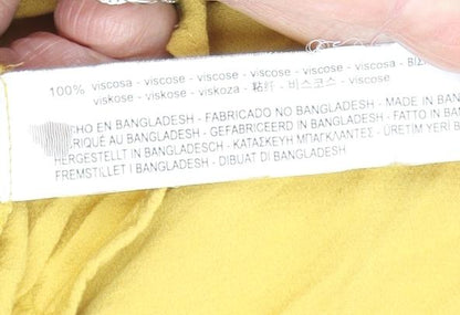 Bershka Women's Yellow Cropped Blouse XS