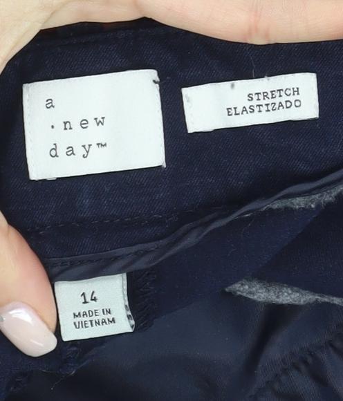 A New Day Women's Blue Straight Jeans Size 14