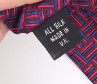 Van Heusen Men's Red Geometric Silk Tie