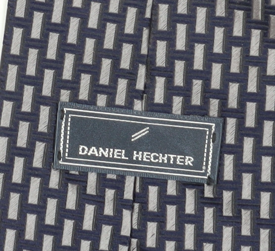 Mens Daniel Hechter Black Geometric 100% Silk Designer Tie