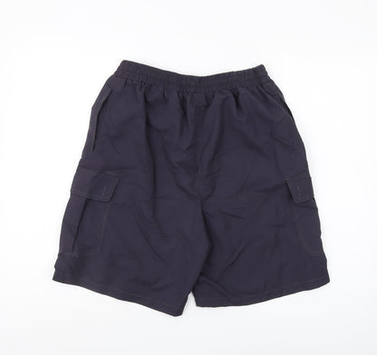 La Reine Men's Black Cargo Shorts M/L