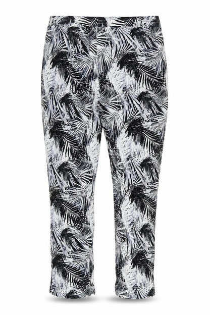 Womens UK Size 16 Damart Regular Fit  Black Trousers