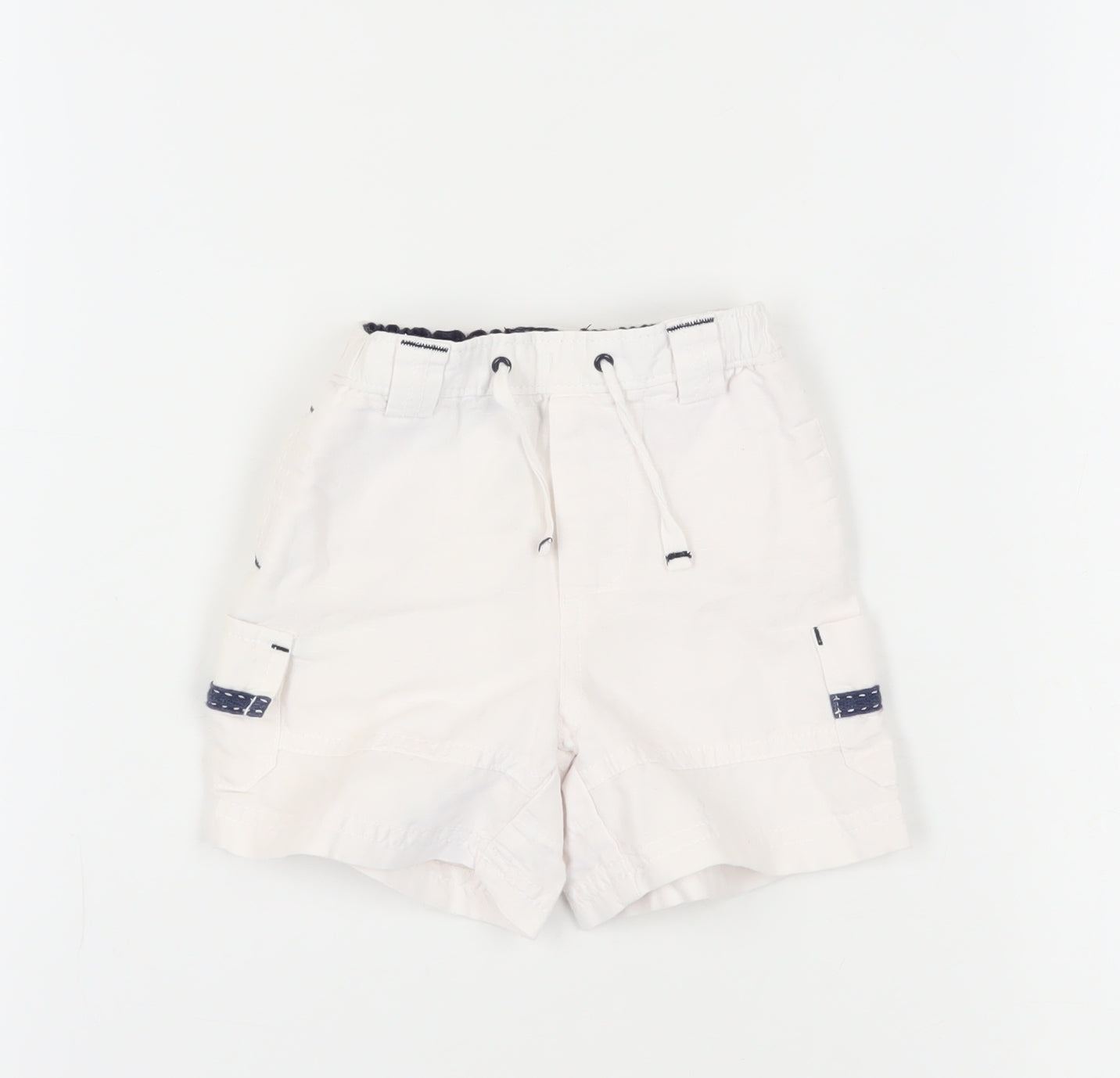 babyGap Unisex Baby White Cargo Shorts 6-12 Months