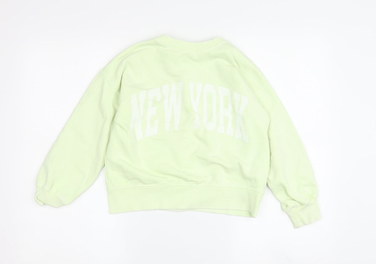 Back view of Zara boys’ green pullover sweatshirt, size 6-7, years