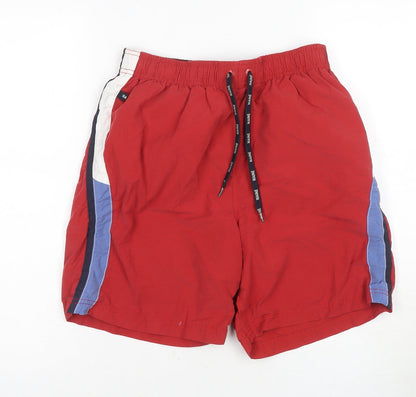 Maine New England Men's Red Bermuda Shorts, Size S