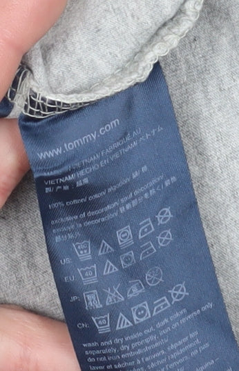 Tommy Hilfiger Men's Grey S Graphic T-Shirt