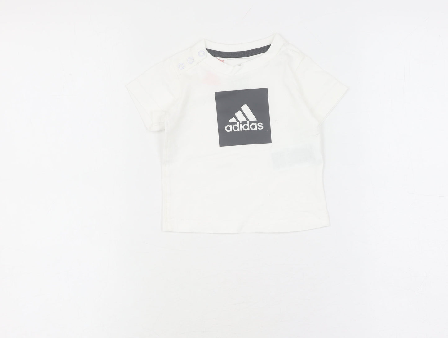 adidas Unisex Baby White T-Shirt 0-3M Basic Logo