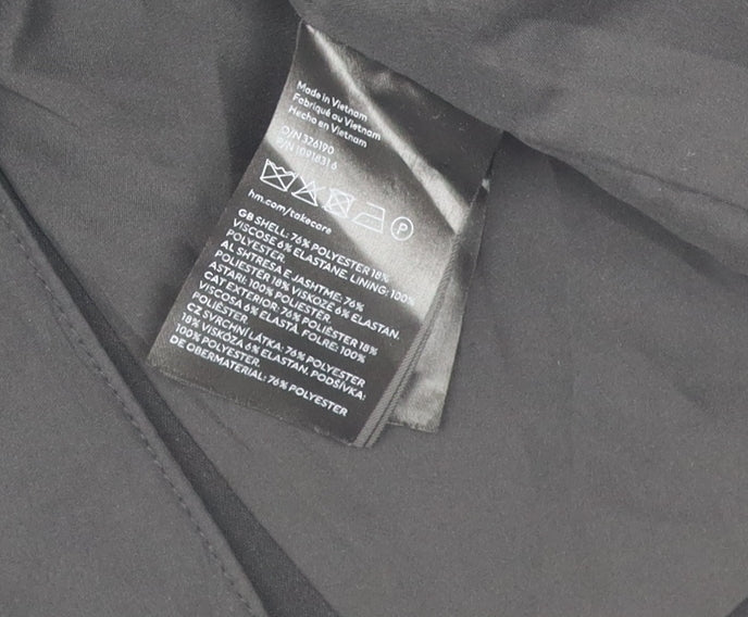 H&M Women's Black Suit Jacket Size 6 Notch Lapel