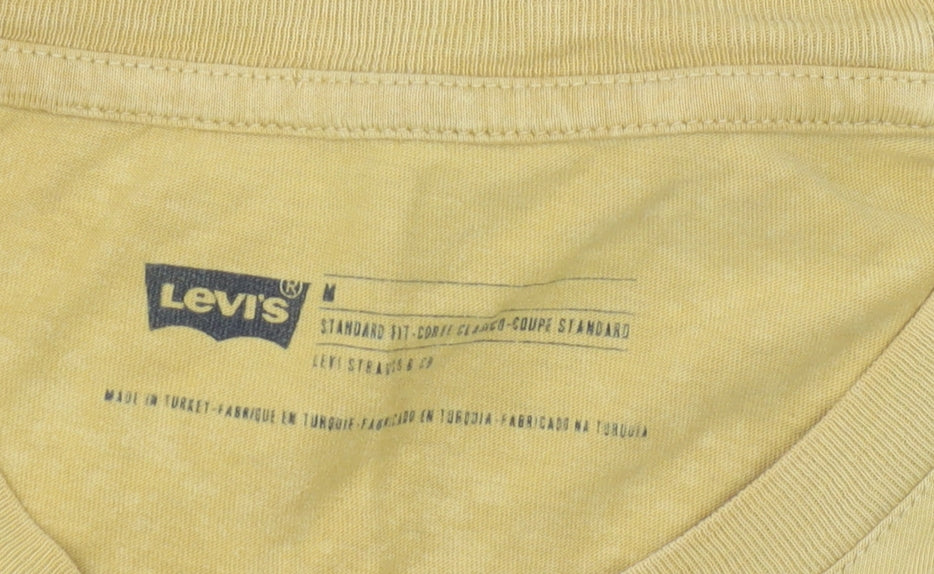 Levi's Men's Yellow Graphic Print T-Shirt M
