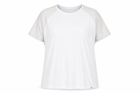 Front view of TOG24 unisex adults white t-shirt, size 16, basic style