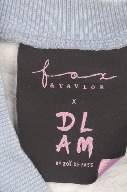 Fox & Taylor Women's Blue Animal Print Pullover Sweatshirt