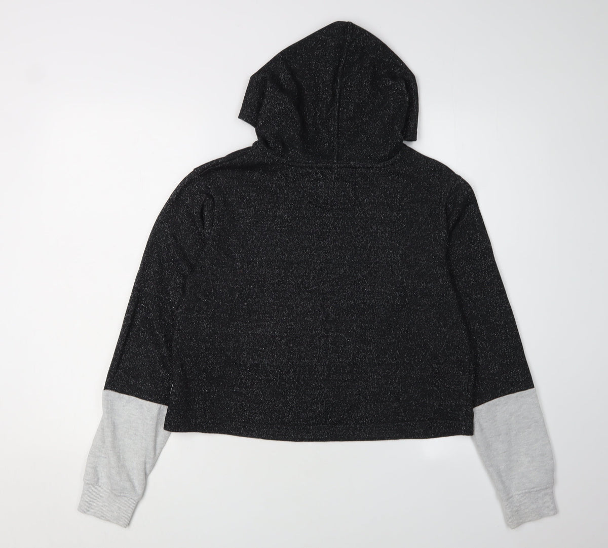 Back view of Converse girls’ black xl pullover hoodie