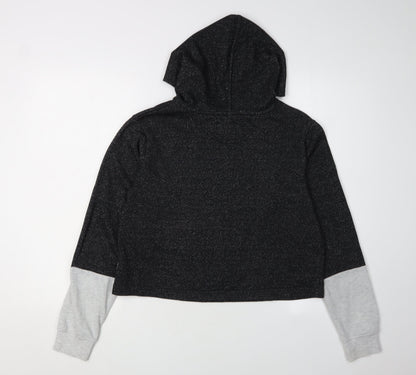 Back view of Converse girls’ black xl pullover hoodie