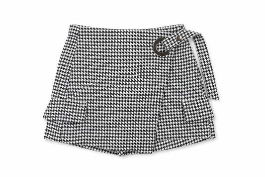 Womens UK Size 6 Bershka   Skort