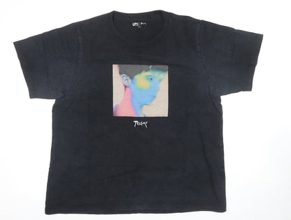 UT Men's Black Graphic Print T-Shirt XS