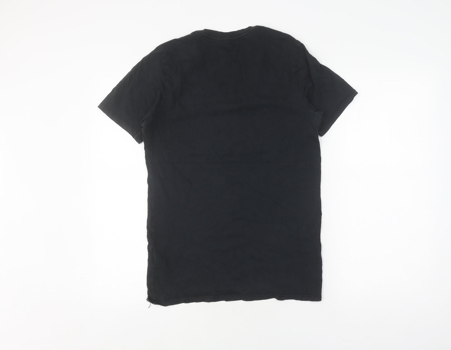 Nike Men's Black Athletic Fit T-Shirt S Solid Logo