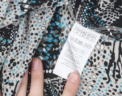 Damart Women's Multicoloured Geometric Blouse Size 22