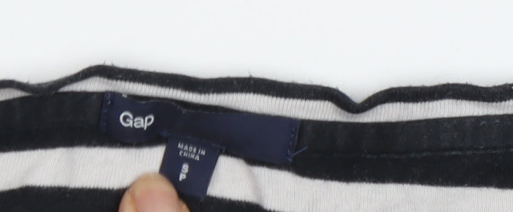 Gap Women's Black Striped Long Sleeve T-Shirt Small