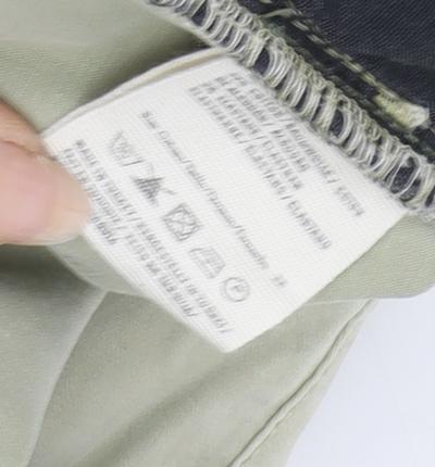 Women's Day Beige Capri Trousers Ankle Zip Regular Fit S