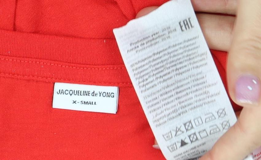 Womens UK Size XS JACQUELINE DE YONG Red Basic T-Shirt