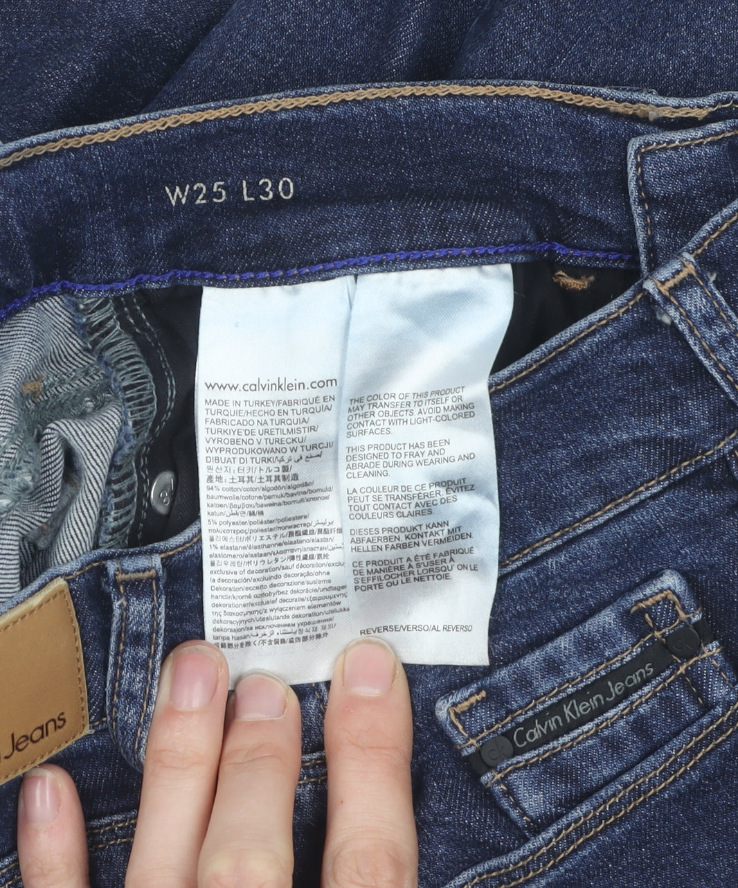 Calvin Klein Women's Blue Skinny Jeans Size L