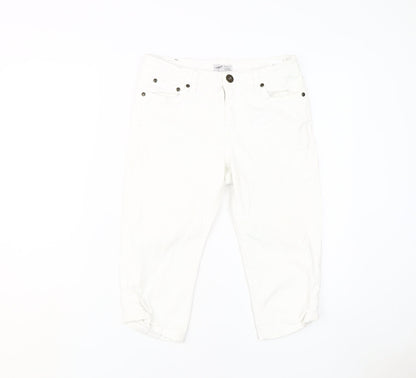 Arizona Women's White Capri Jeans Size 14