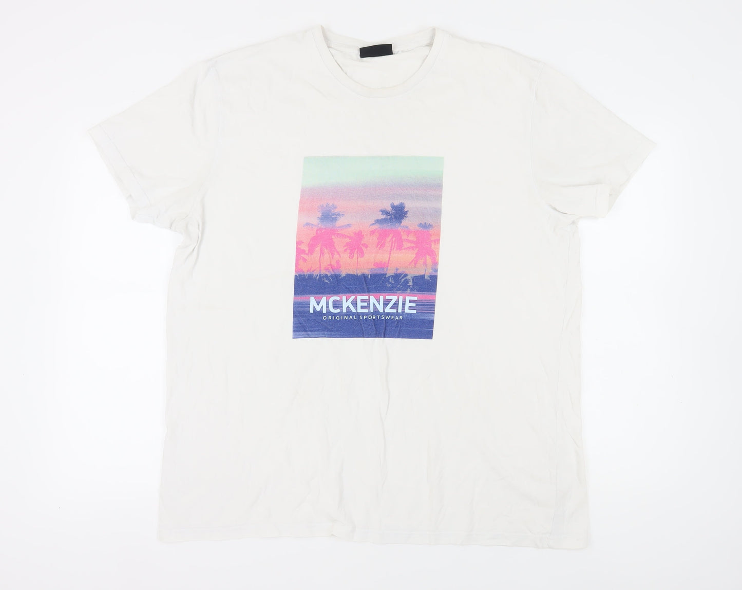 McKenzie Men's White Graphic Beach 2XL T-Shirt