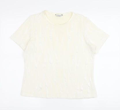 Classics by Berketex Women's Ivory T-Shirt Size 14