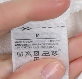 GAP Women's White Button-Up Blouse, Size M, Classic Style