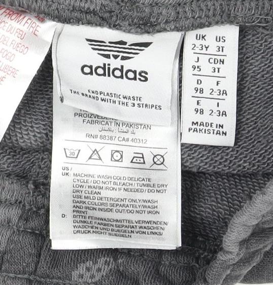 Adidas Boys Grey Camouflage Athletic Shorts 2-3 Years