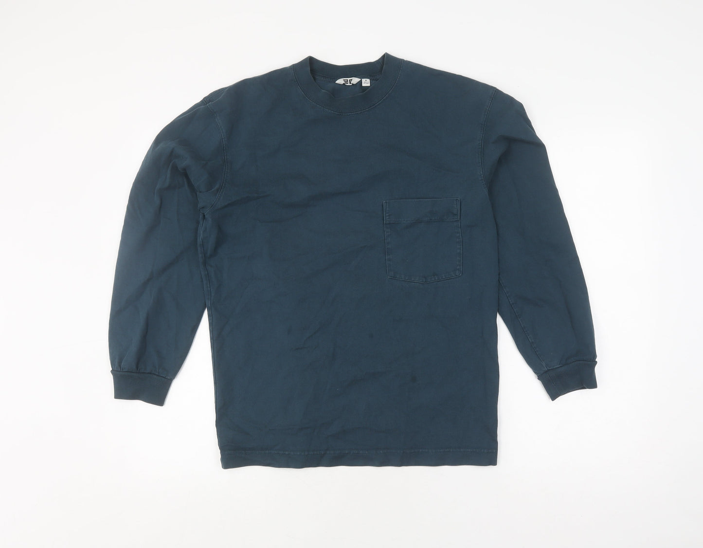 Uniqlo Men's Blue Long Sleeve T-Shirt Medium