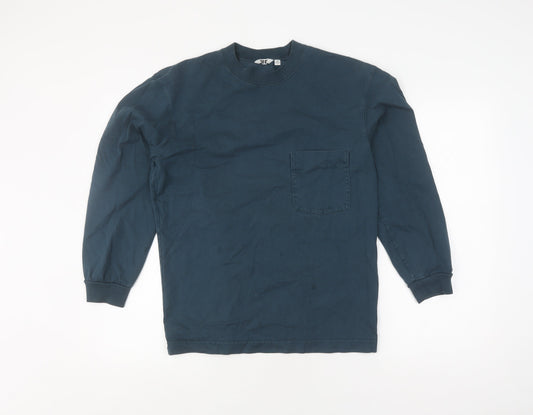 Uniqlo Men's Blue Long Sleeve T-Shirt Medium
