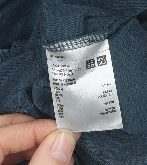 Uniqlo Men's Blue Long Sleeve T-Shirt Medium