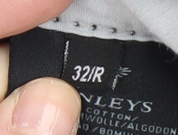 Henleys Men’s Grey Straight Leg Jeans Size 32