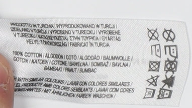 Marvel Men’s Black Panther Graphic T-Shirt Medium