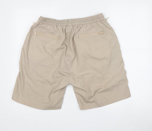 Front view of Tom Hagen unisex beige cargo shorts, size L