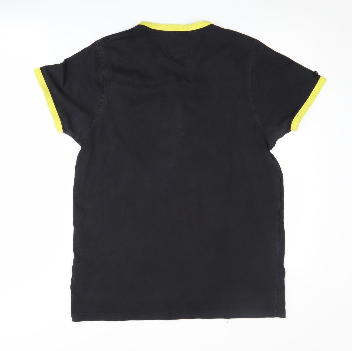 Brook Haven Men's Black Henley T-Shirt Medium