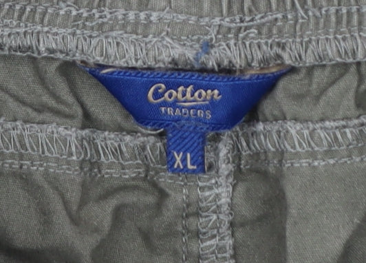 Cotton Traders Green Cargo Shorts XL Unisex Adults