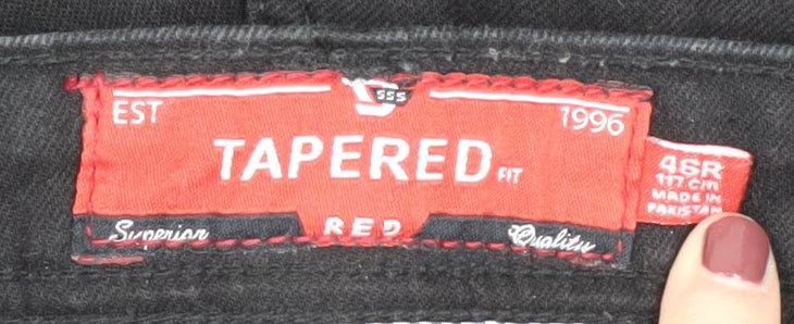 D555 Men's Black Tapered Jeans Size 46R, Comfort Fit