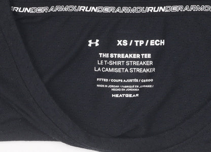 Under Armour Women's Black XS Fitted T-Shirt