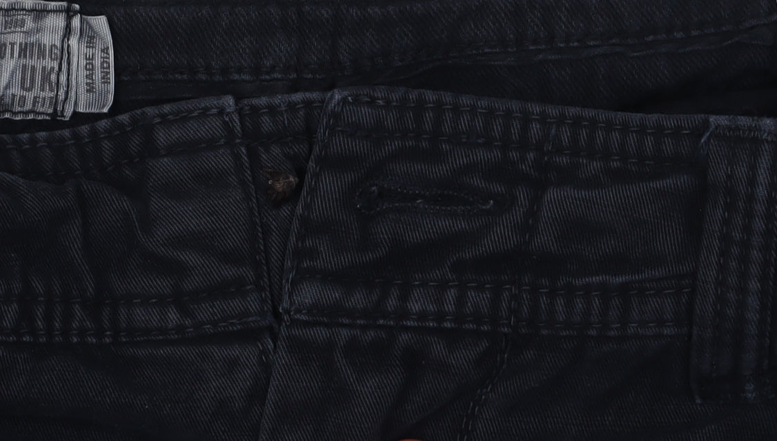 South Coast Men's Black Chino Shorts Size 32