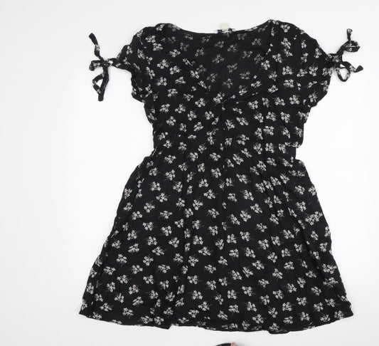 American Eagle Outfitters Women's Black A-Line Dress