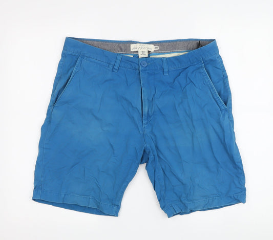 H&M Men's Blue Chino Shorts, Size 33, Casual Style