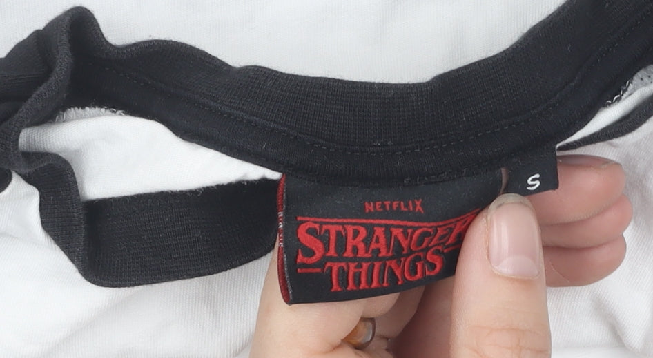 Stranger Things Unisex 3/4 Sleeve Graphic T-Shirt, S