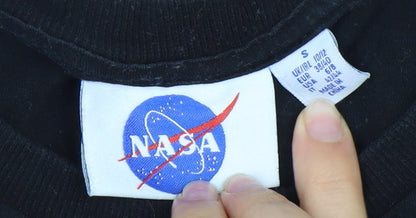 Unisex Adults UK Size S NASA Black Basic T-Shirt