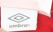 Umbro Boys Red Football T-Shirt Size 146, Sports