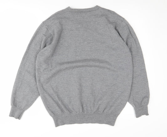 Oscar Jacobson Men's Grey V-Neck Wool Jumper - 2XL